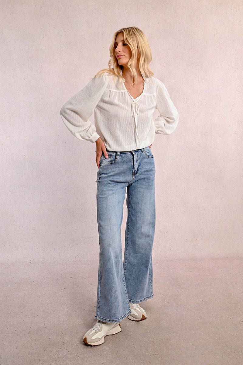 Jeans large à la taille haute