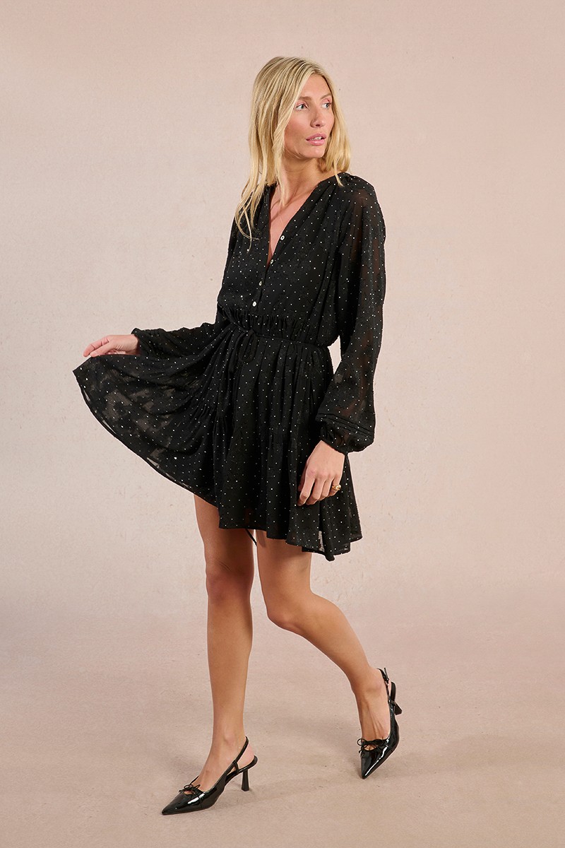 Robe courte, boutonnée
