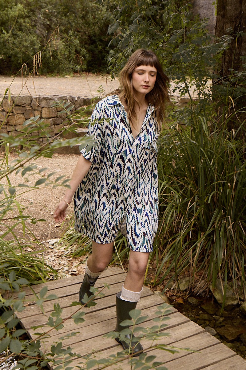 Robe chemise courte, imprimée
